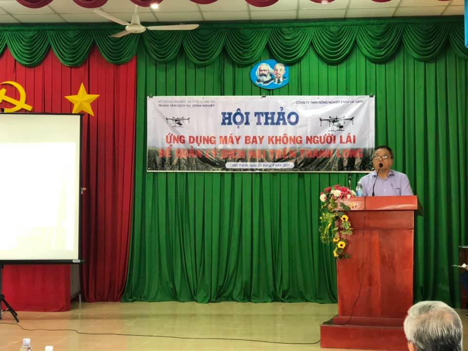 CHÂU THÀNH: NÔNG DÂN SẢN XUẤT THANH LONG ỨNG DỤNG CÔNG NGHỆ CAO ĐẠT HIỆU QUẢ